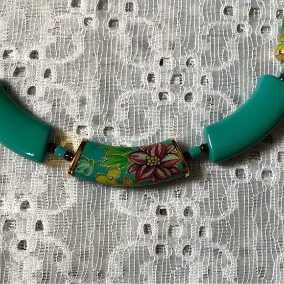 Beautiful Vintage Collar Choker Necklace Signed Japan Floral Beads Memory Wire - Picture 5 of 9